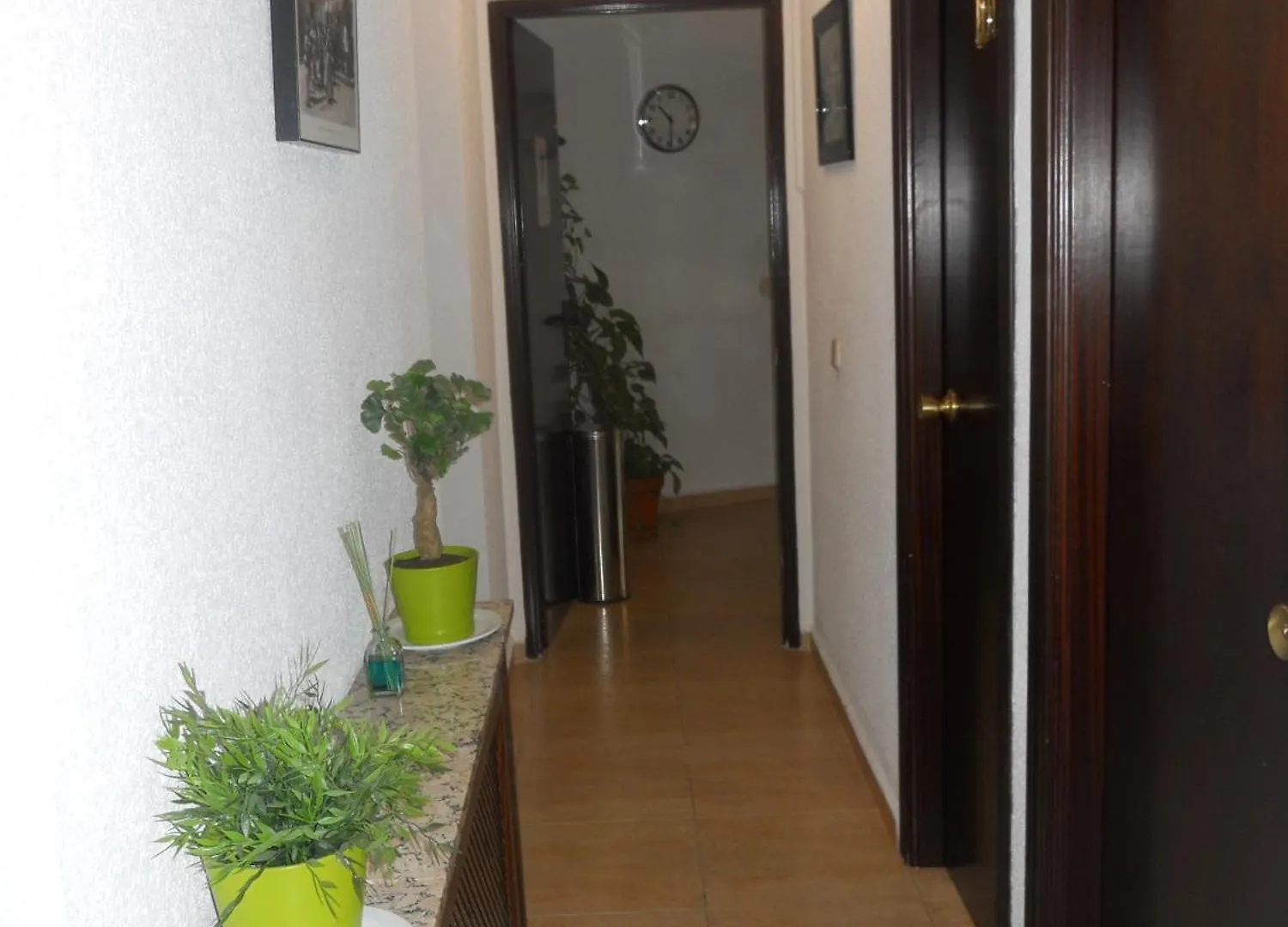 Hostal El Descanso Madrid Guest house