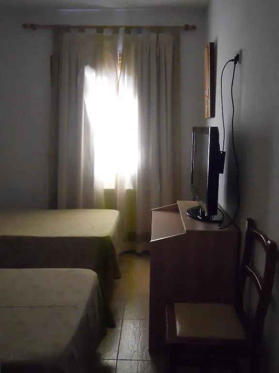 Hostal El Descanso Madrid 5*,  Spain
