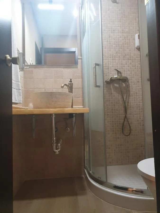 Hostal El Descanso Madrid Guest house